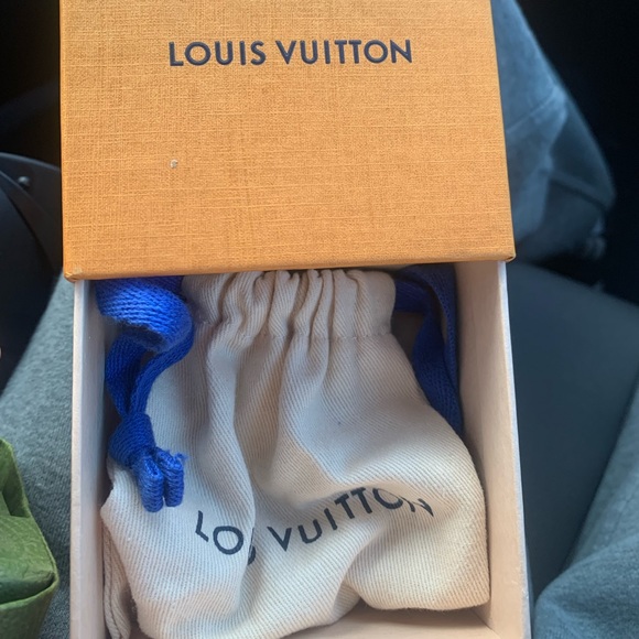 Louis Vuitton LV Key Necklace - Picture 3 of 3